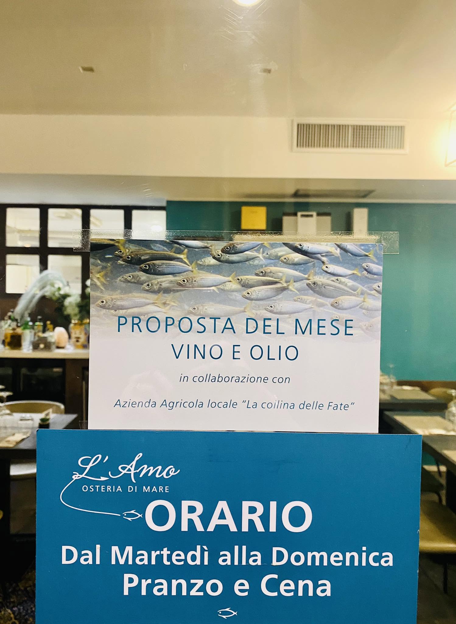 L'interno di L'Amo Osteria di Mare