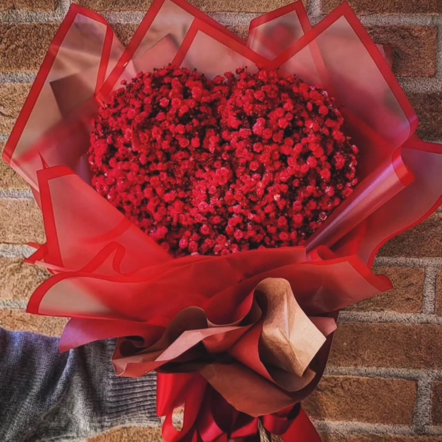 Farfy Flowers - foto reale di una composizione floreale