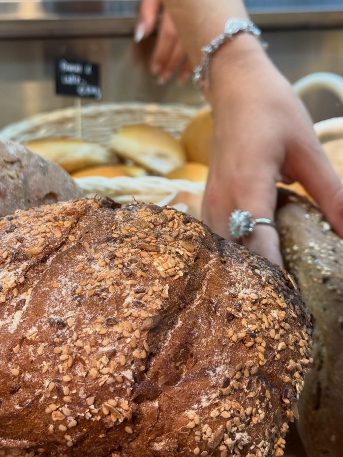 Pane ai cereali appena sfornato, Il Fornaio Pasticciere