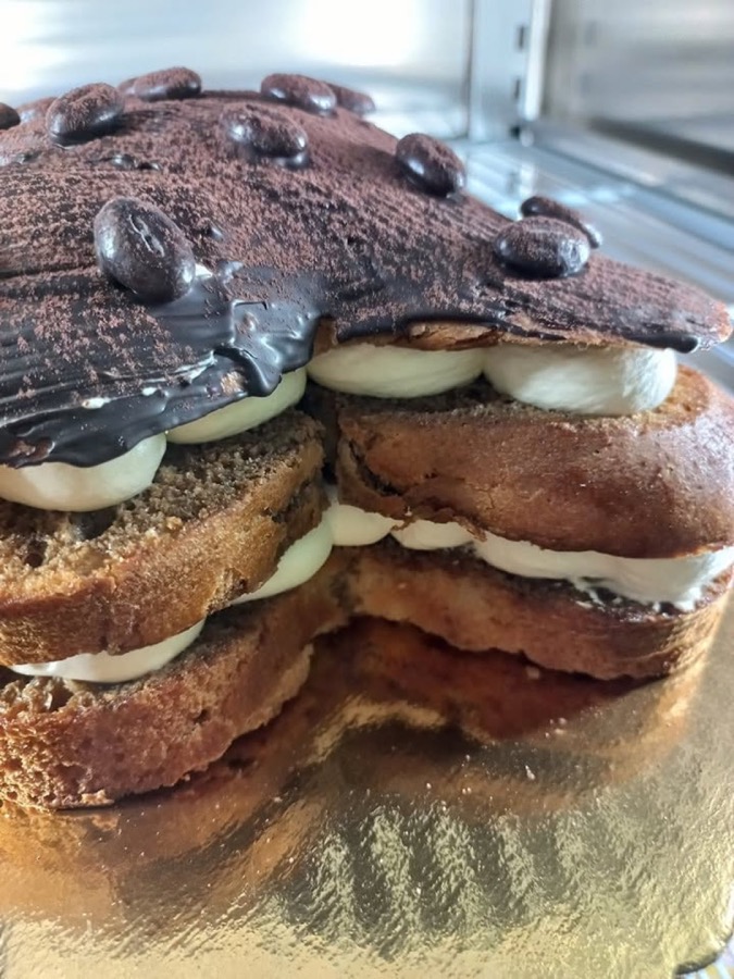 Luca & Luca - foto reale della torta al tiramisù